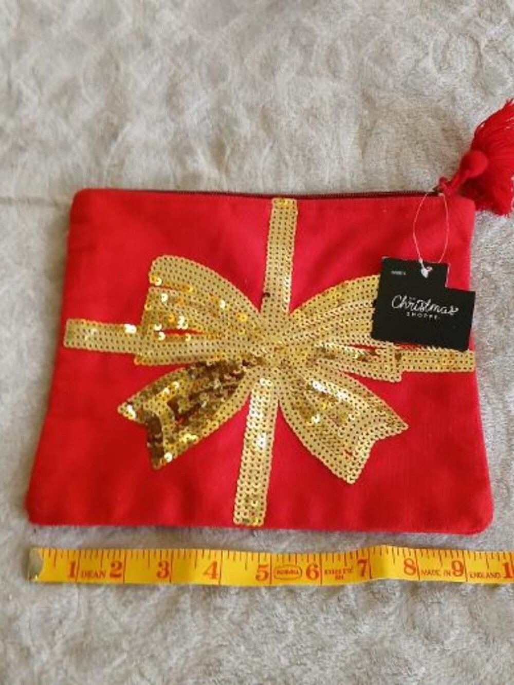 The Christmas Shoppe small zipper bag